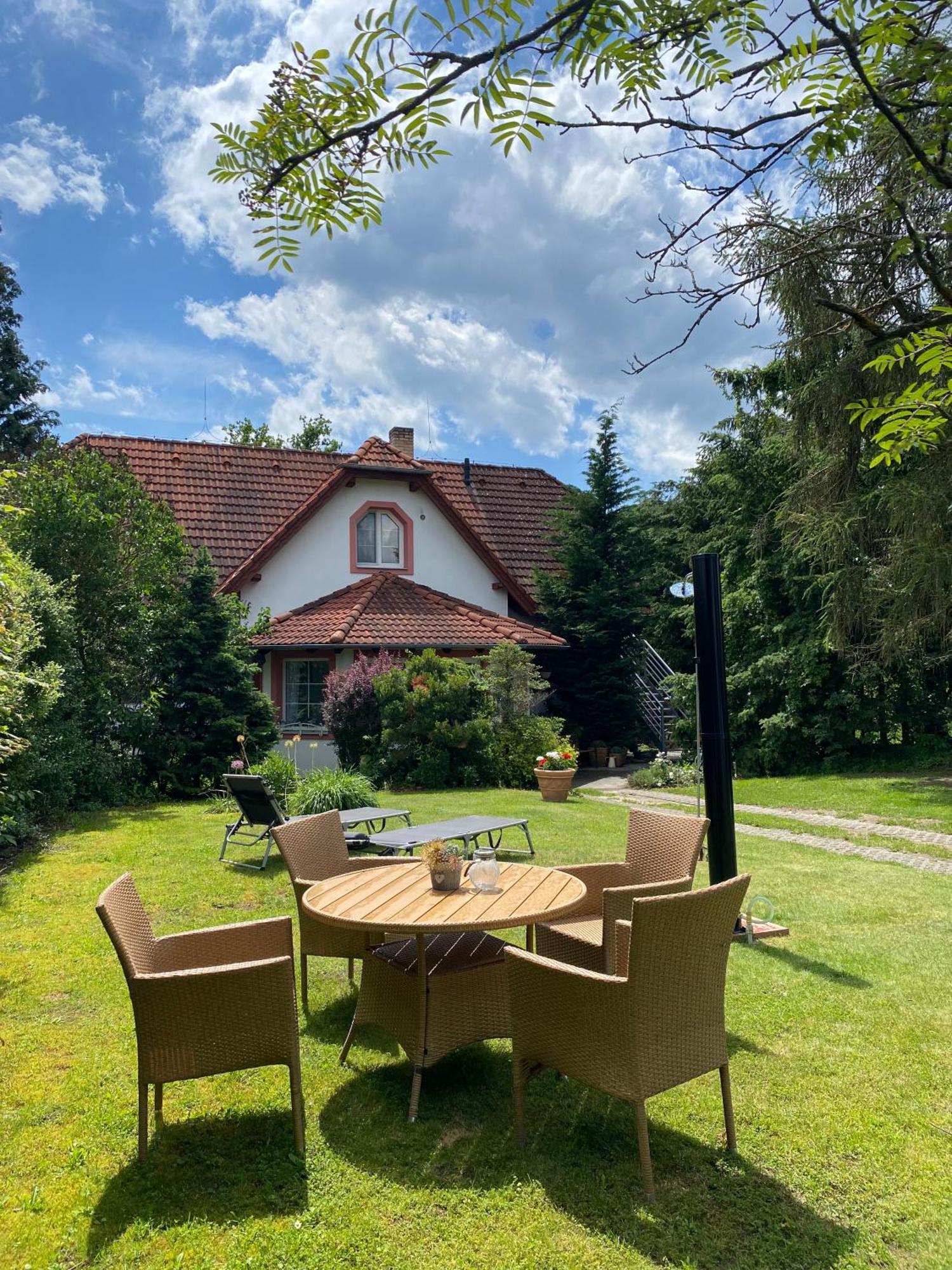 Vila Evio Třeboň Exterior foto